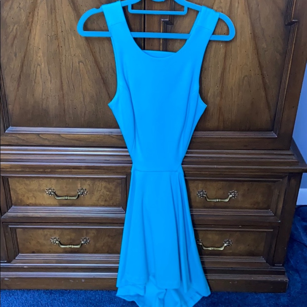 Summer dress. Open back with zipper